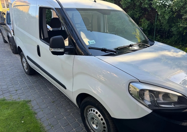 Fiat Doblo cena 29500 przebieg: 129000, rok produkcji 2015 z Gdańsk małe 137